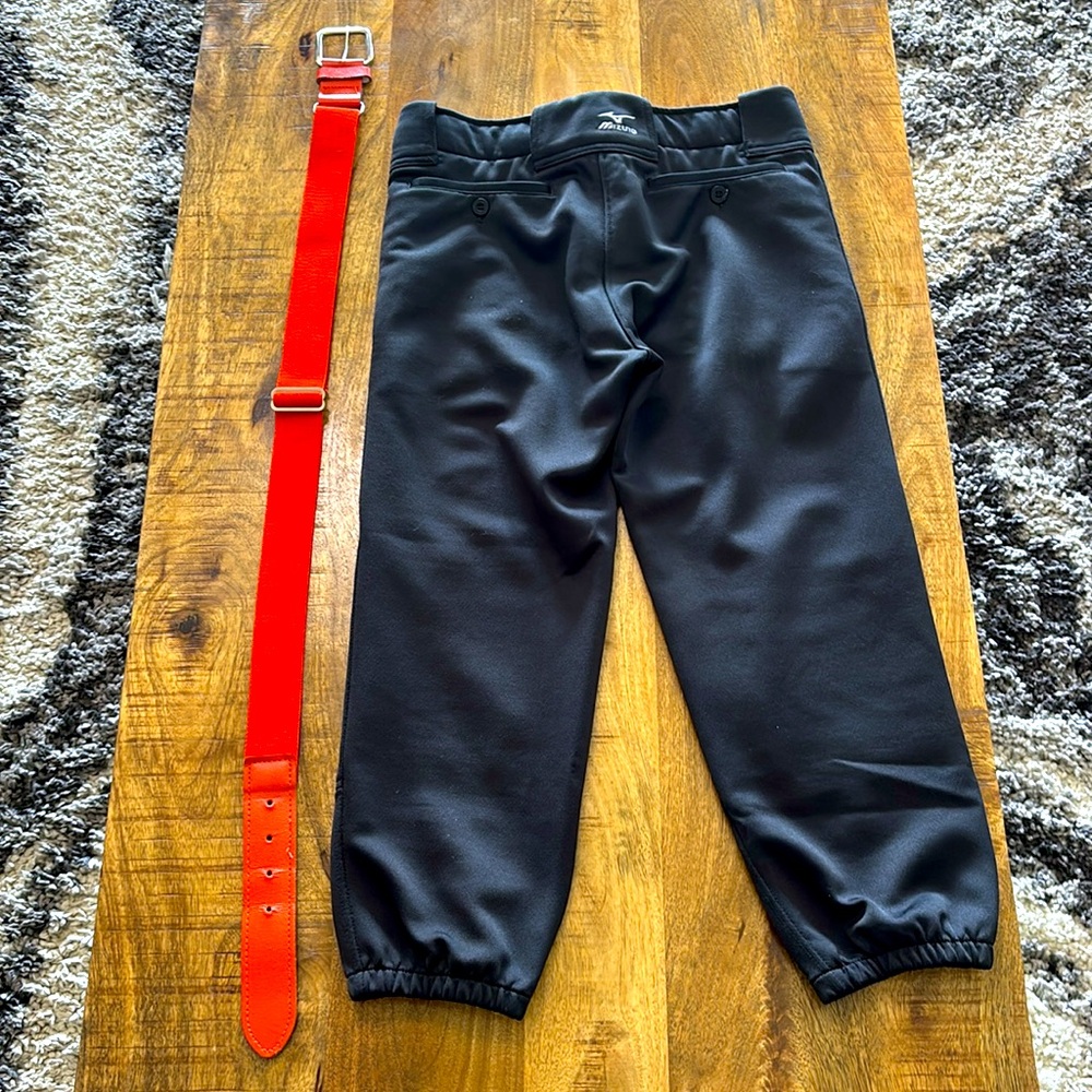 Mizuno Softball Pants & Belt - Picture 3 of 10